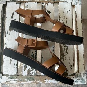Everlane Fisherman Sandals